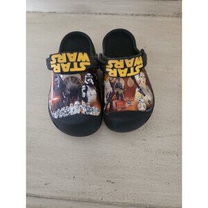 Crocs Star Wars “The Force Awakens” Clogs – Kids Size 10/11 Black